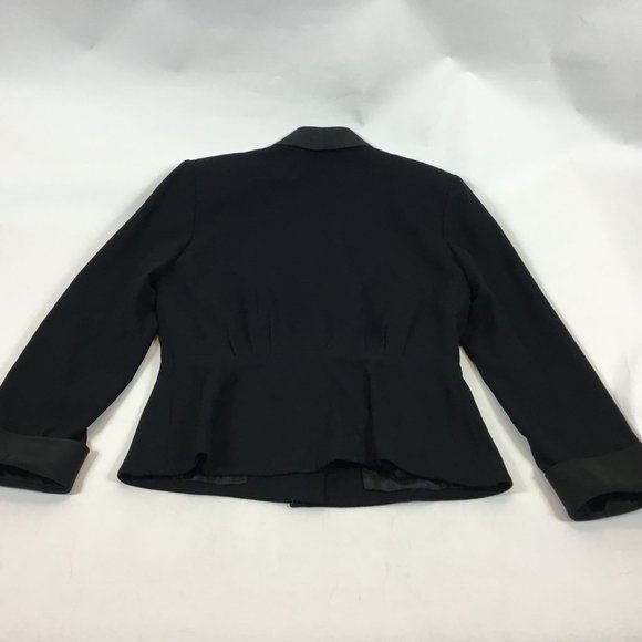 Jacqueline Ferrar Blazer - Picture 2 of 11